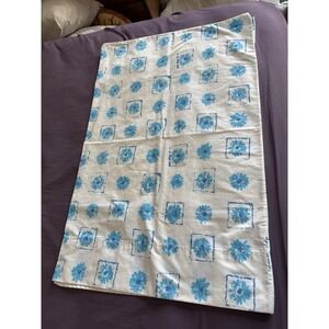 Vintage Pillow Cases LOT Of 5 Cutter Material Quilt Bedding